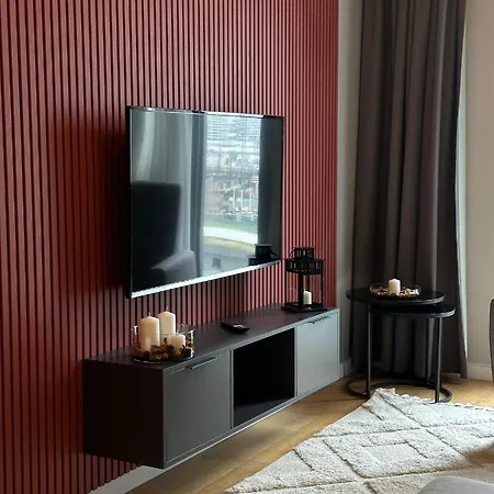 Retreat To Stylish 1br 1ba W/free Wi-fi *